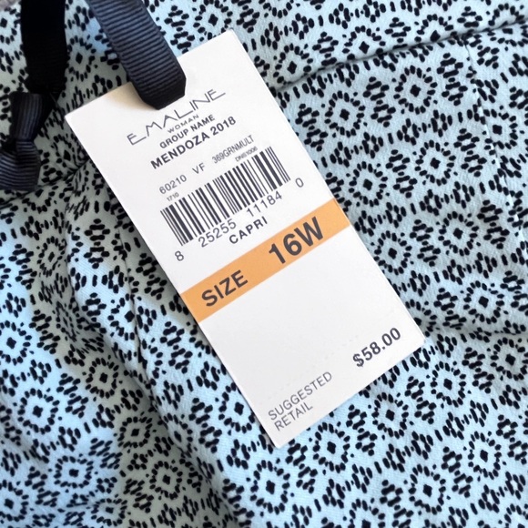 NWT Emaline Plus 16W "Mendoza" Pull-On Stretch Capri Pants w/Zip Pockets - Picture 5 of 5